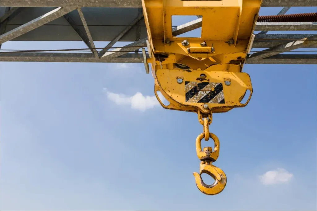 Why UAE Industries Prefer Electric Chain Hoists for Safe Material Handling
